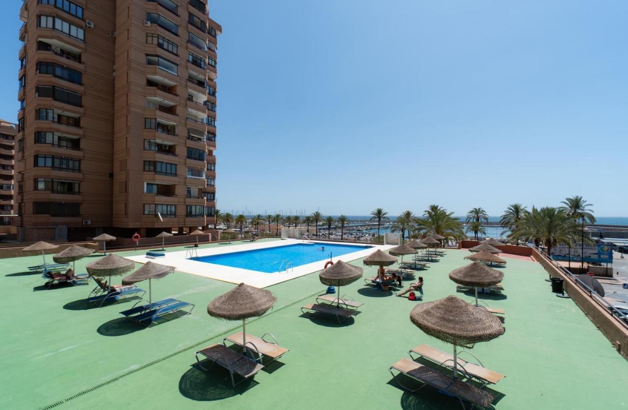Sur Palmeras 7 *